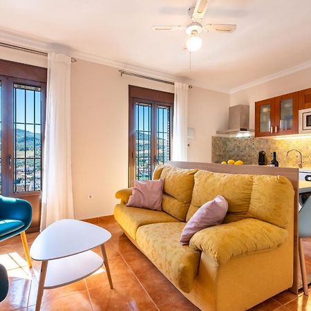 Gasthaus Casa Angelita Caminito Del Rey, Duplex Con Terraza En El Centro De Andalucia Valle de Abdalagís Exterior foto
