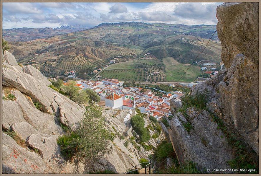Gasthaus Casa Angelita Caminito Del Rey, Duplex Con Terraza En El Centro De Andalucia Valle de Abdalagís Exterior foto